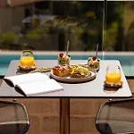 Lejlighedshotel Reveli