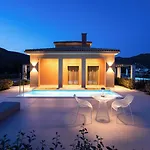 Lejlighedshotel Reveli