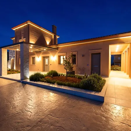Reveli Lejlighedshotel Katelios