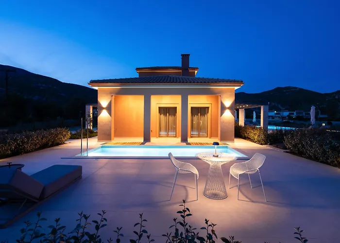 Aparthotel Reveli 4*