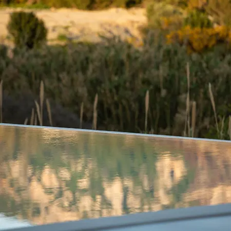 Reveli Hotel apartamentowy Kateleios