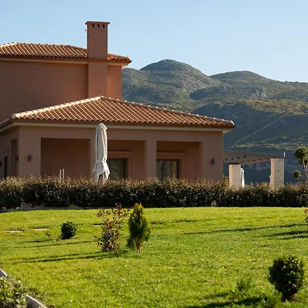 Hotel apartamentowy Reveli Kateleios